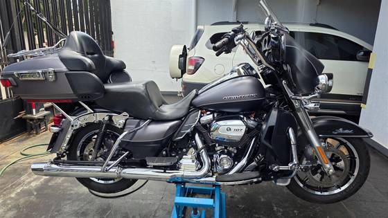 HARLEY-DAVIDSON ELECTRA GLIDE ULTRA LIMITED 